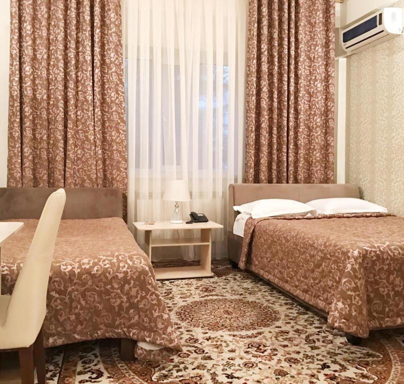 Rich Hotel Bishkek Ngoại thất bức ảnh