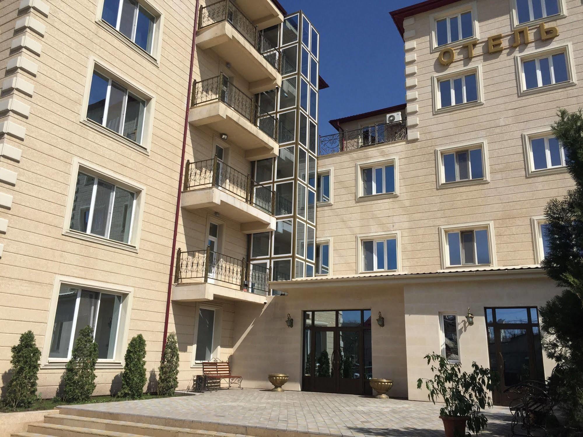 Rich Hotel Bishkek Ngoại thất bức ảnh
