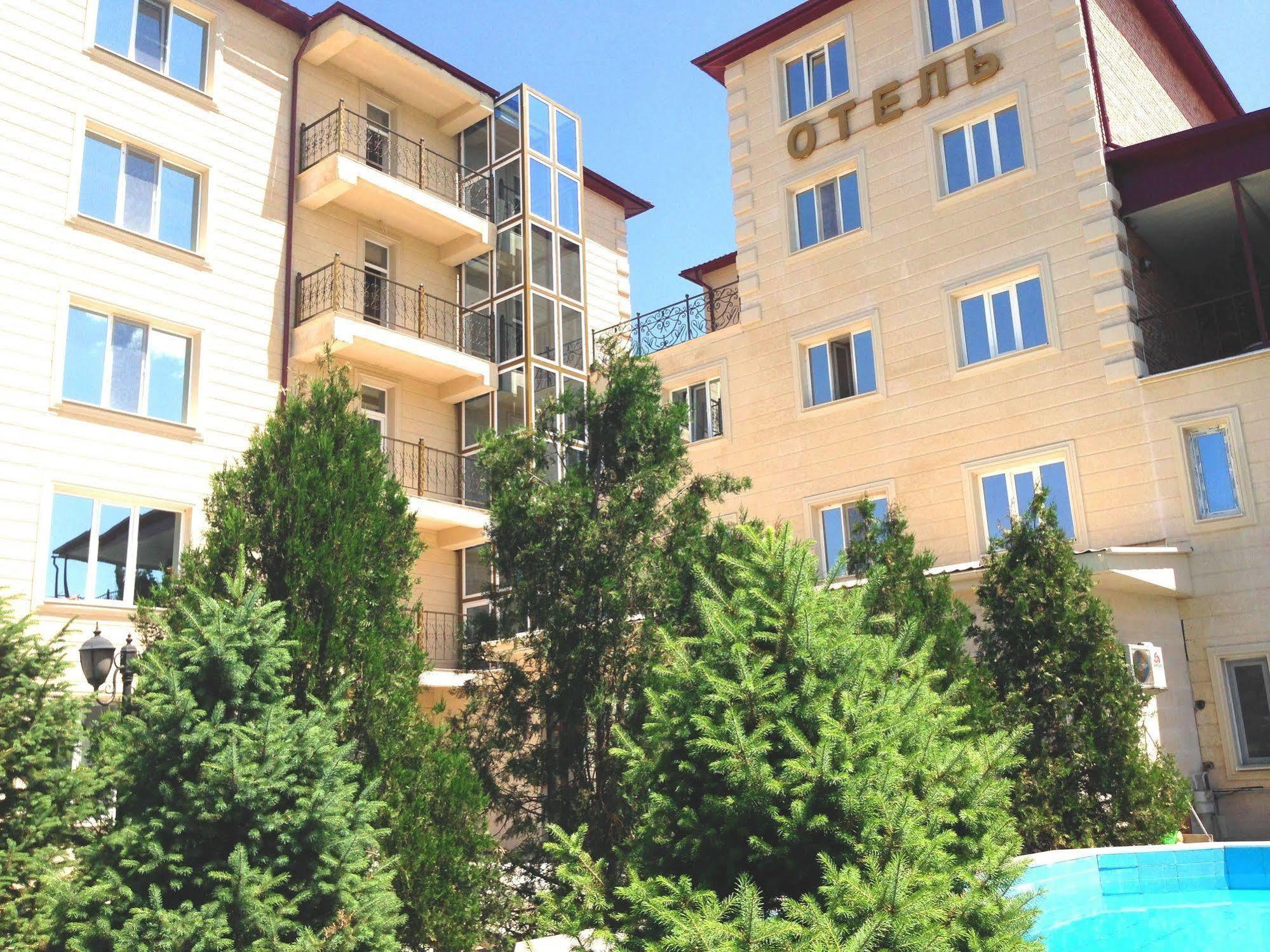 Rich Hotel Bishkek Ngoại thất bức ảnh