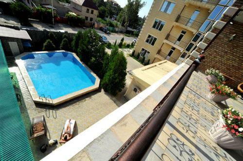 Rich Hotel Bishkek Ngoại thất bức ảnh